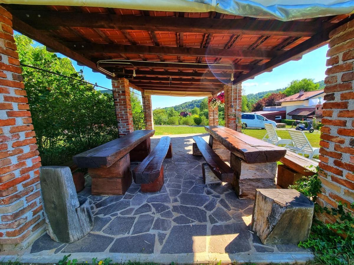 Guesthouse Mreznica- Mreznicka Idila Resort Galovic-Selo Zewnętrze zdjęcie